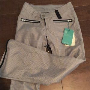 Ski/snowboarding pants